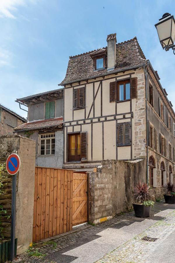Logis Face A L'Abbatiale Leilighet Beaulieu-sur-Dordogne Eksteriør bilde